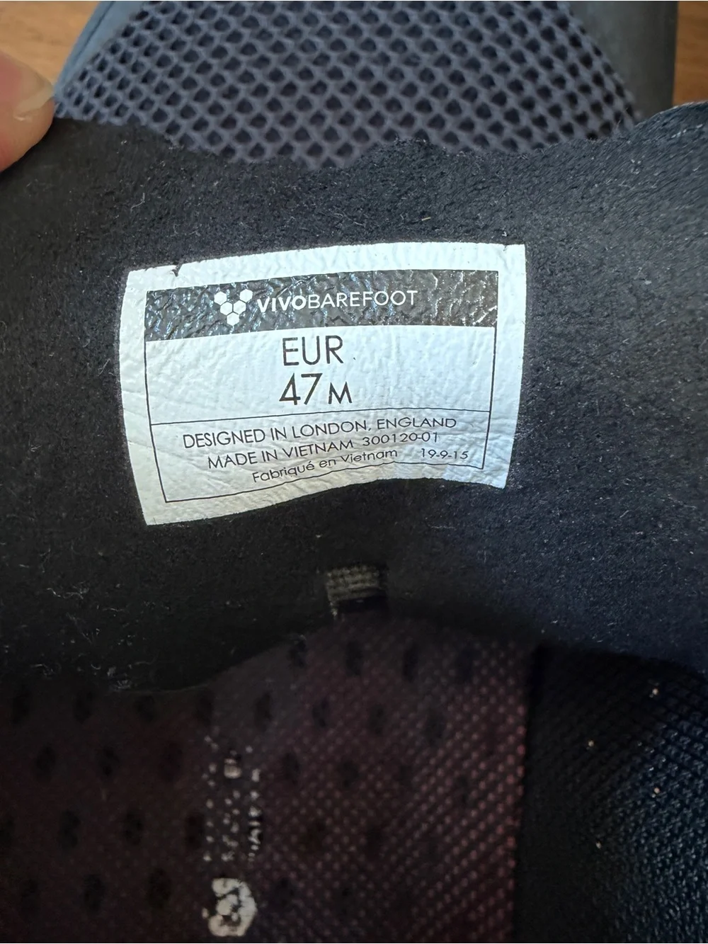 Vivo Barefoot Men's Black Minimalist Mesh Lace-Up Shoes